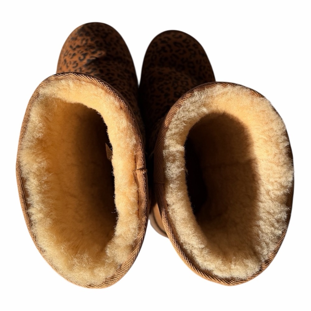 UGG Leopard Print Women's Boots - Picture 7 of 9